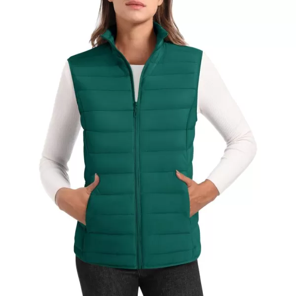 MAGCOMSEN Women's Lightweight Puffer Vest Sleeveless Quilted Stand Collar Zip Jacket 4 Pockets Padded Outerwear Vests