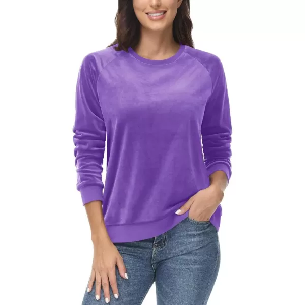 MAGCOMSEN Women's Velour Sweatshirts Crewneck Long Sleeve Casual Pullover Soft Warm Shirts Velvet Tops Winter Fall