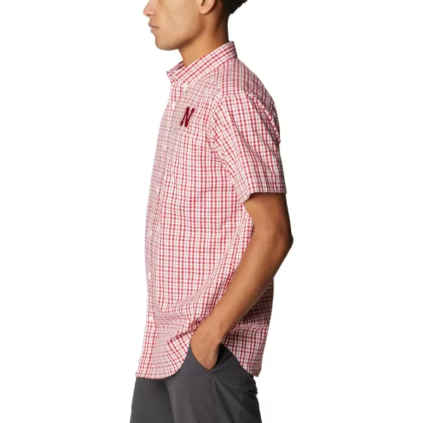 Columbia Men's Collegiate Rapid Rivers Short Sleeve Shirt