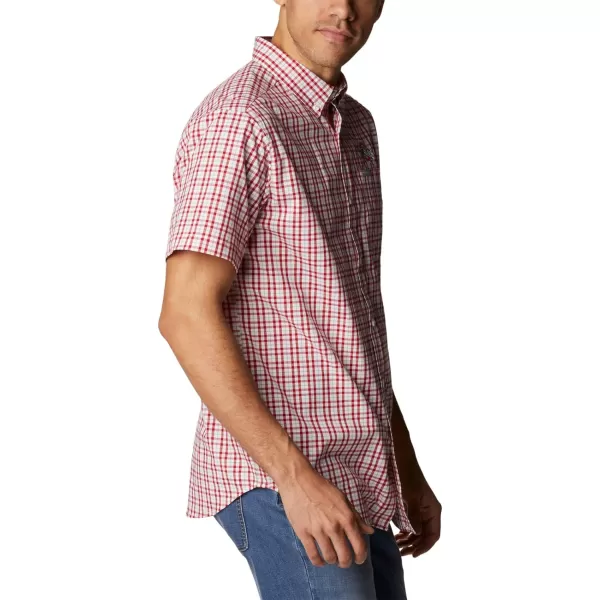 Columbia Men's Collegiate Rapid Rivers Short Sleeve Shirt