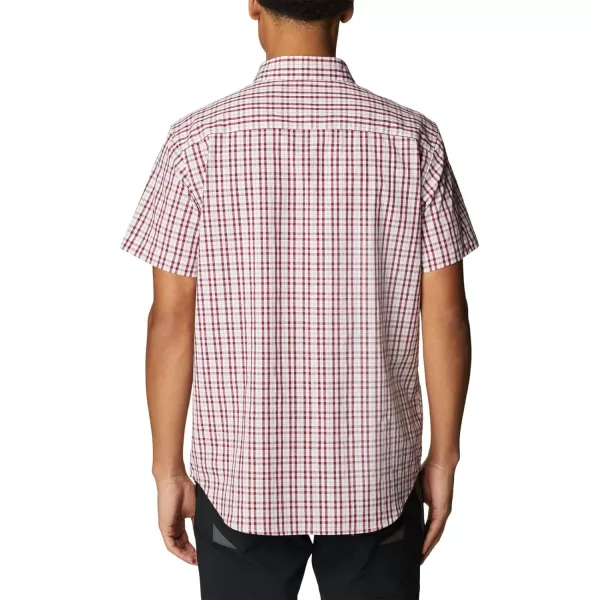 Columbia Men's Collegiate Rapid Rivers Short Sleeve Shirt