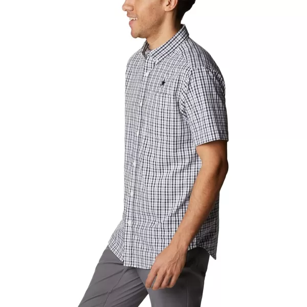 Columbia Men's Collegiate Rapid Rivers Short Sleeve Shirt
