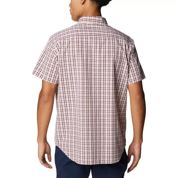 Columbia Men's Collegiate Rapid Rivers Short Sleeve Shirt