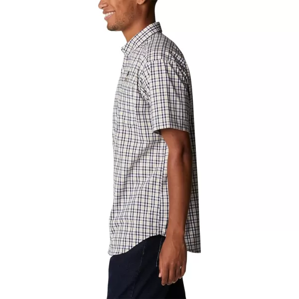 Columbia Men's Collegiate Rapid Rivers Short Sleeve Shirt