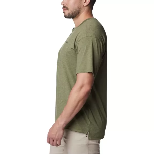 Columbia Men's Coral Ridge Performance Short Sleeve