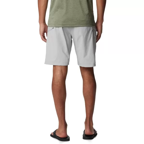 Columbia Men's Standard Blood and Guts Stretch Short