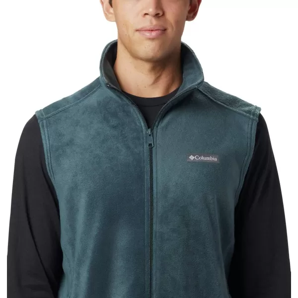 Columbia Men's Steens Mountain Vest