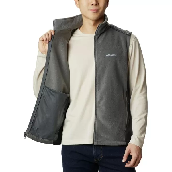Columbia Men's Steens Mountain Vest