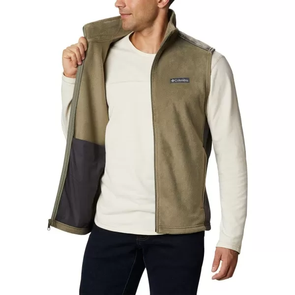 Columbia Men's Steens Mountain Vest