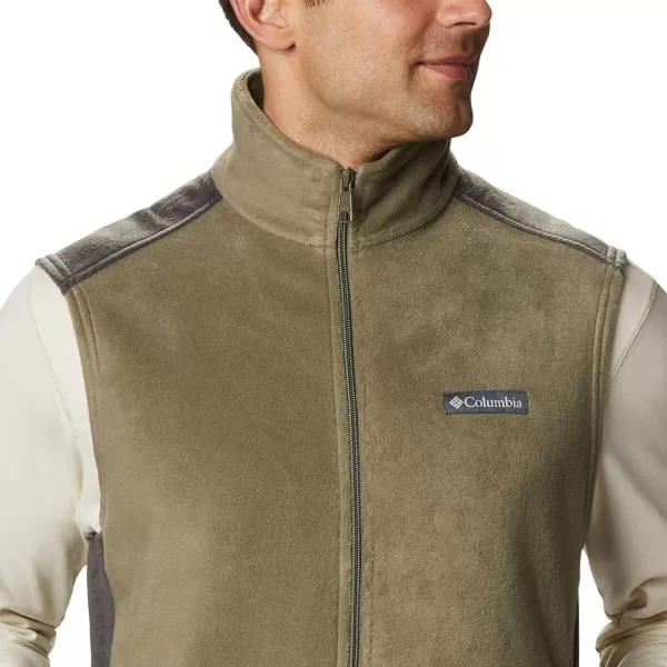 Columbia Men's Steens Mountain Vest