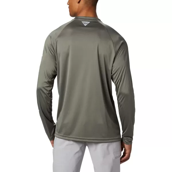 Columbia Men's Terminal Tackle Long Sleeve Shirt, Wicking Material