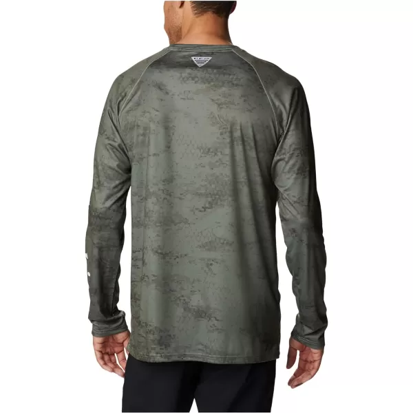 Columbia Men's Terminal Tackle Long Sleeve Shirt, Wicking Material