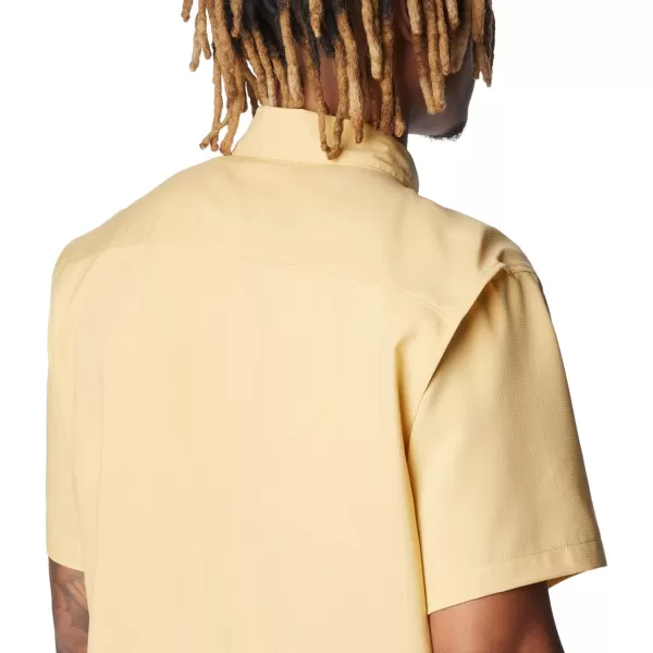 Columbia Men's Utilizer Ii Solid Short Sleeve Shirt