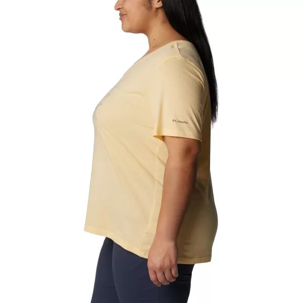 Columbia Women's Bluebird Day Relaxed V Neck