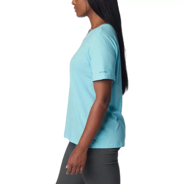Columbia Women's Bluebird Day Relaxed V Neck