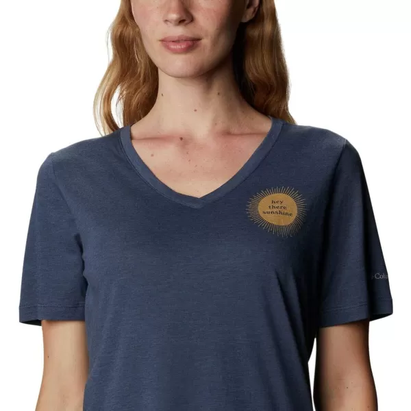 Columbia Women's Bluebird Day Relaxed V Neck