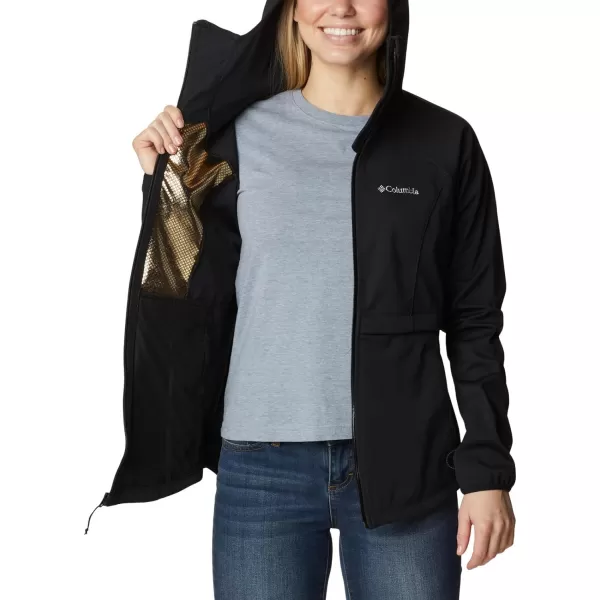 Columbia Women's Canyon Meadows Softshell Jacket