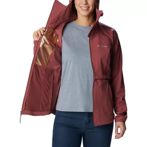Columbia Women's Canyon Meadows Softshell Jacket