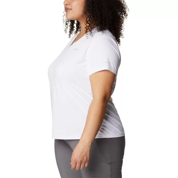 Columbia Women's Hike Short Sleeve V Neck
