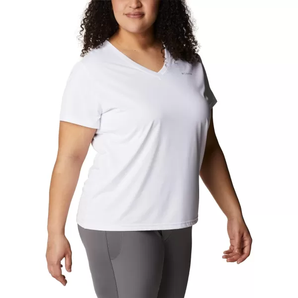 Columbia Women's Hike Short Sleeve V Neck