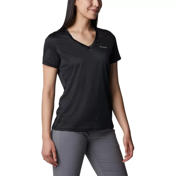 Columbia Women's Hike Short Sleeve V Neck