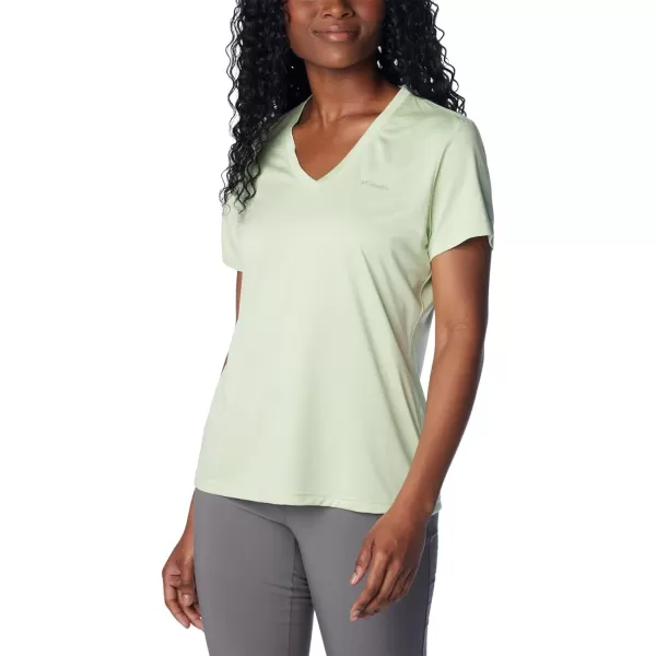 Columbia Women's Hike Short Sleeve V Neck