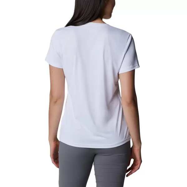 Columbia Women's Hike Short Sleeve V Neck