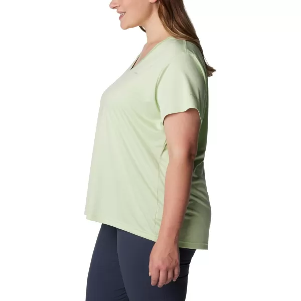 Columbia Women's Hike Short Sleeve V Neck