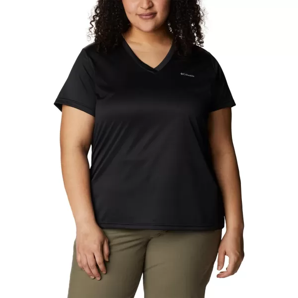 Columbia Women's Hike Short Sleeve V Neck
