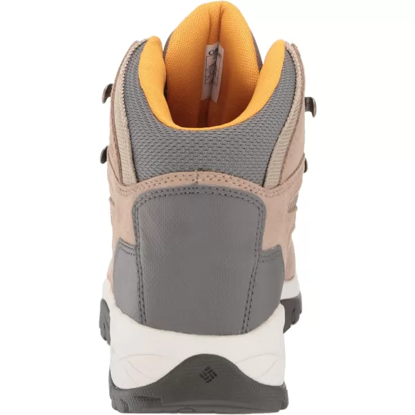 Columbia Women's Newton Ridge Plus Waterproof Amped Hiking Boot