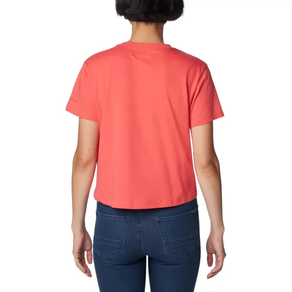 Columbia Women's North Cascades Cropped Tee