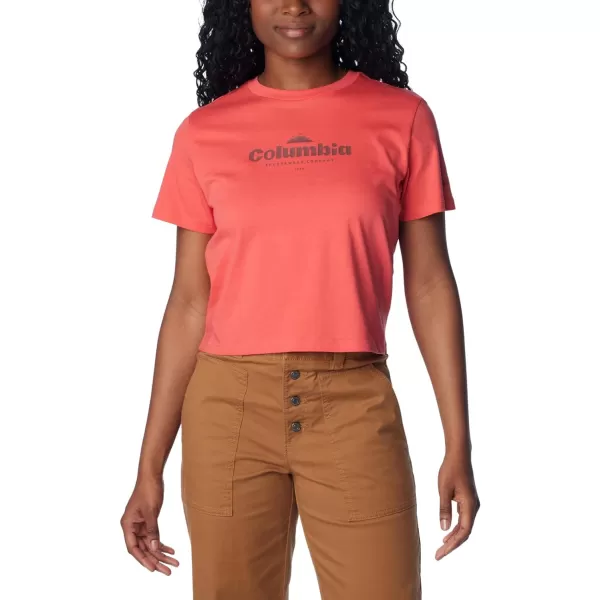 Columbia Women's North Cascades Cropped Tee