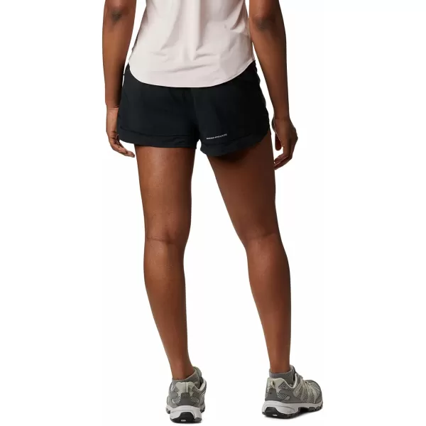 Columbia Women's Titan Ultra II Short