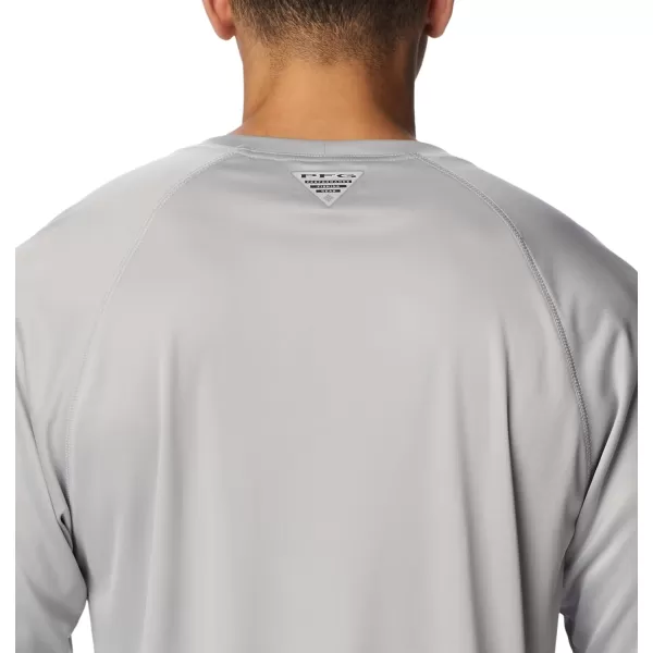 Columbia Men's Terminal Tackle Long Sleeve Shirt, Wicking Material