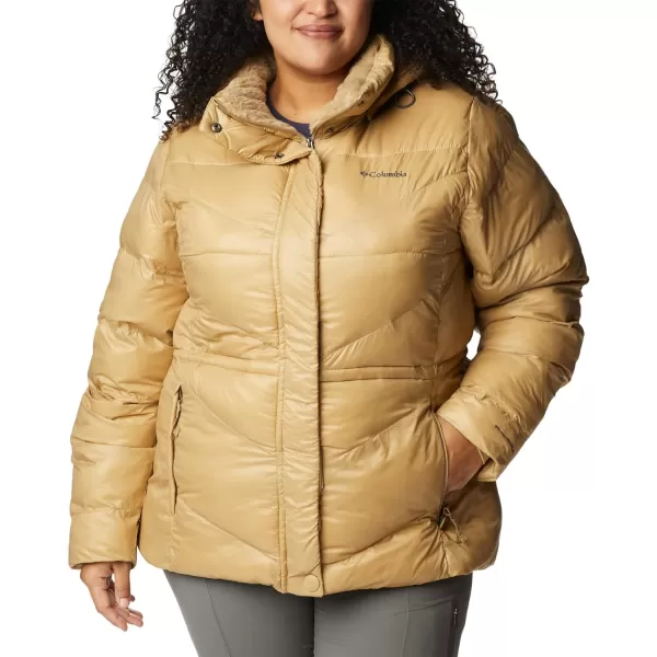 Columbia Women's Peak to Park ii Insulated Hooded Jacket