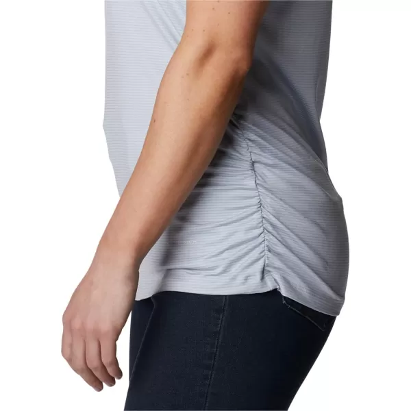 Columbia Women's Leslie Falls Short Sleeve