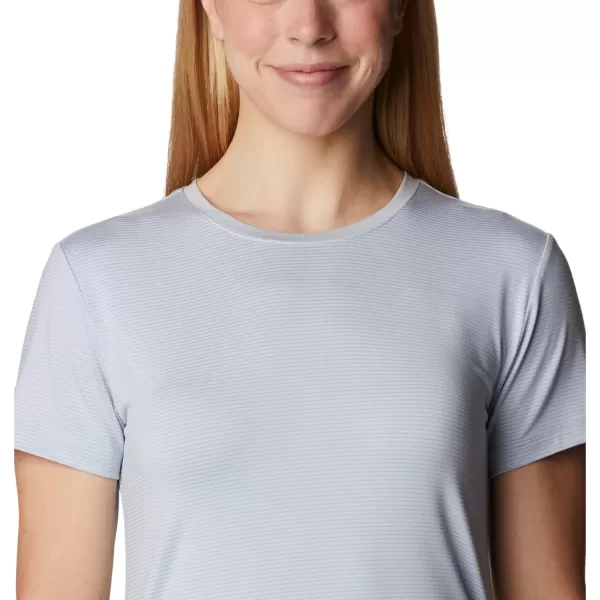 Columbia Women's Leslie Falls Short Sleeve