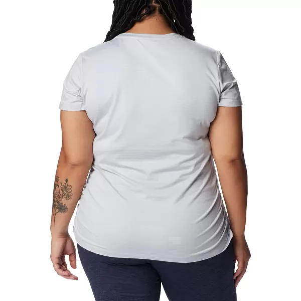 Columbia Women's Leslie Falls Short Sleeve