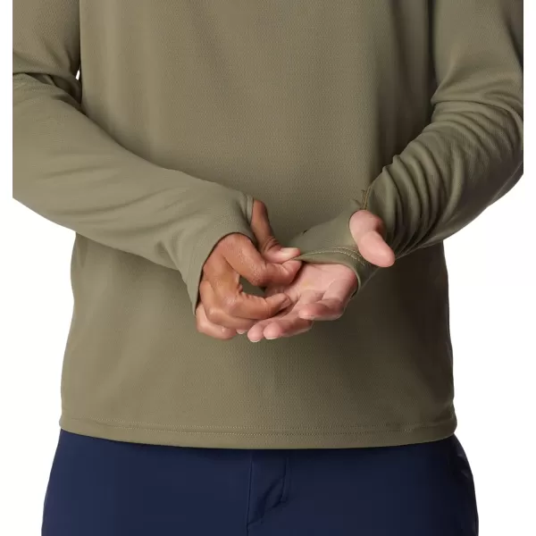 Columbia Men's Narrows Pointe Half Zip