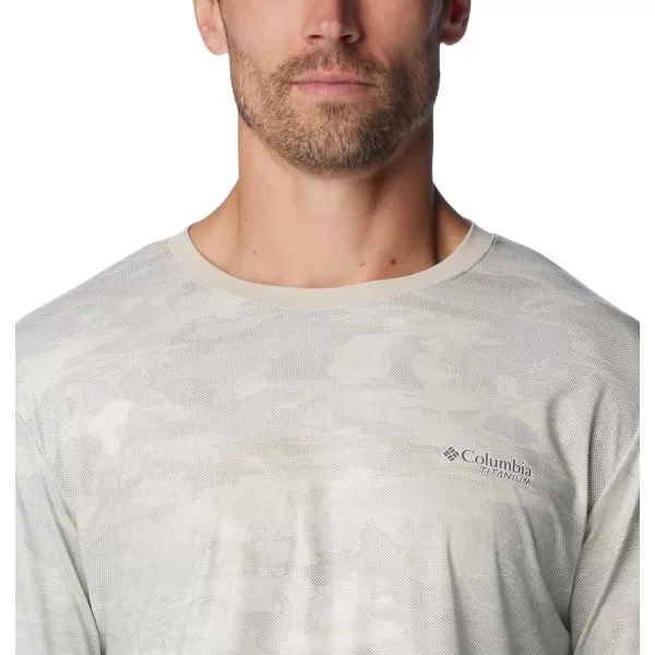 Columbia Men's Summit Valley Sun Deflector Long Sleeve Crew