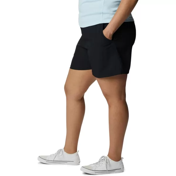 Columbia Women's Standard Alpine Chill Zero Short