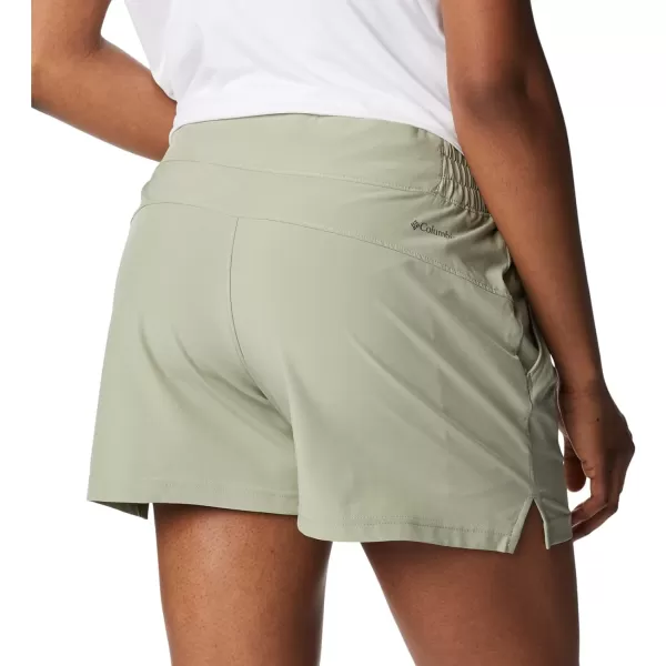 Columbia Women's Standard Alpine Chill Zero Short