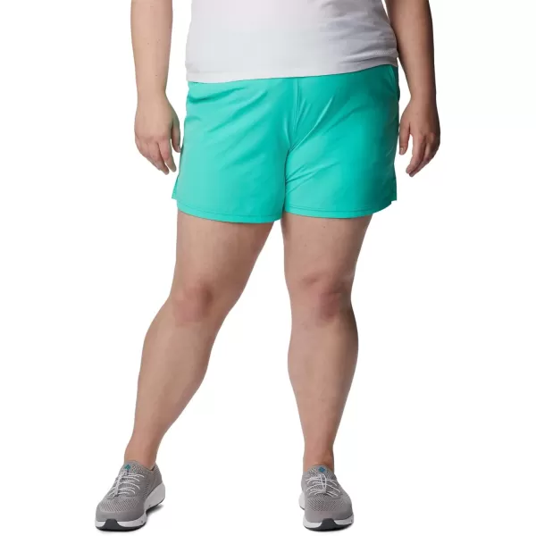 Columbia Women's Standard Alpine Chill Zero Short