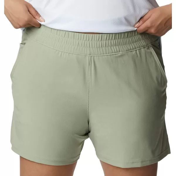 Columbia Women's Standard Alpine Chill Zero Short