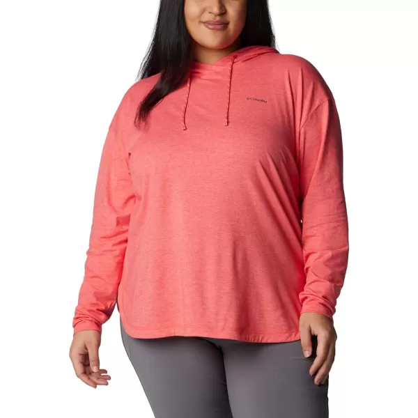 Columbia Women's Sun Trek Hooded Pullover