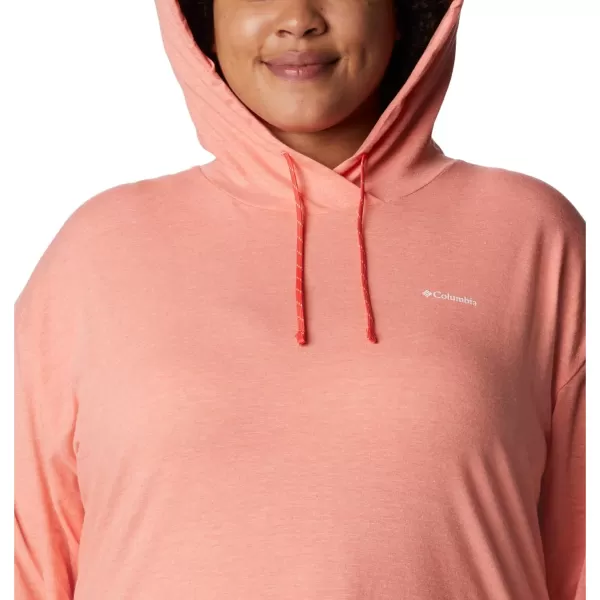 Columbia Women's Sun Trek Hooded Pullover