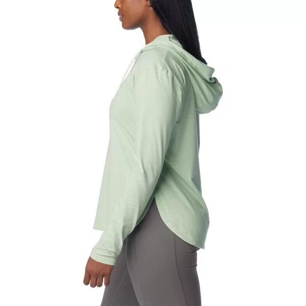 Columbia Women's Sun Trek Hooded Pullover
