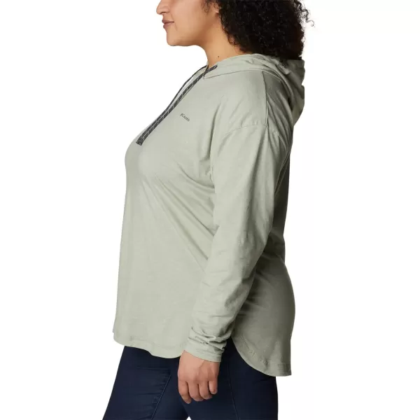 Columbia Women's Sun Trek Hooded Pullover