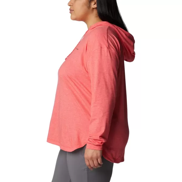 Columbia Women's Sun Trek Hooded Pullover