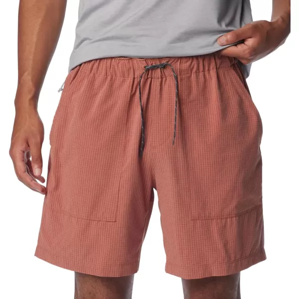 Columbia Men's Black Mesa Lightweight Short